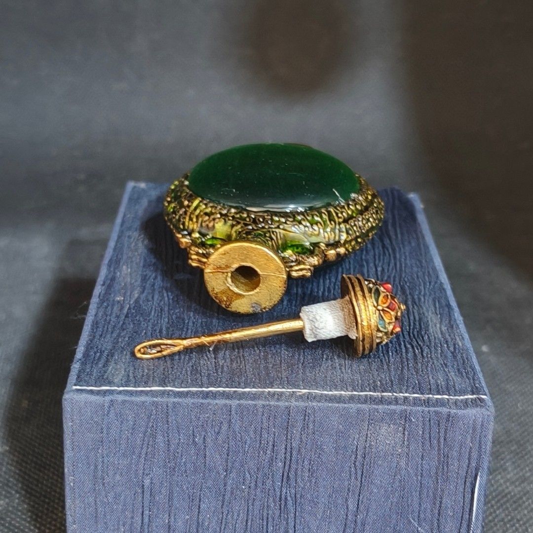 Vintage Collection Inside Pain - Vintage Collectible Bottles recension och pris