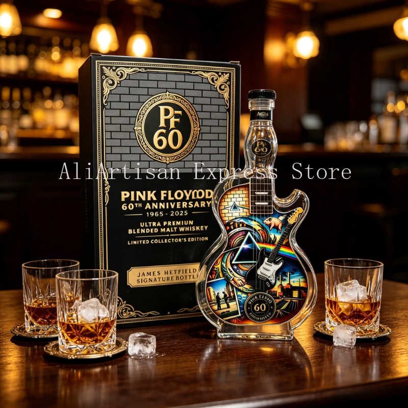 Vintage Rock Style Guitar-Axe  - Vintage Collectible Liquor Bottles recension och pris